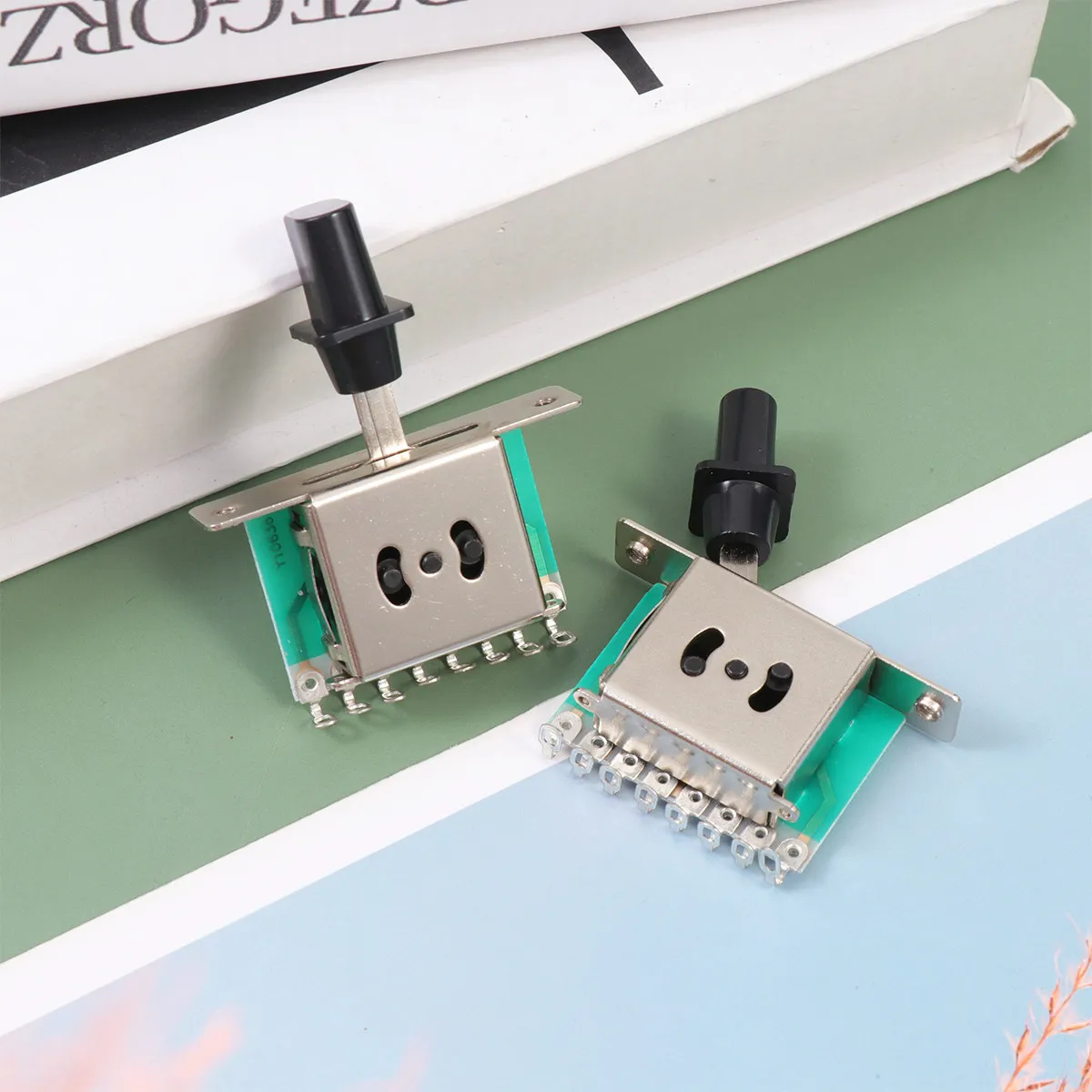 2Pcs Guitar Sound Pickup Switch 3-Gear Toggle Button for Type Guitars Robust Build Easy Operation Professional Tone Control