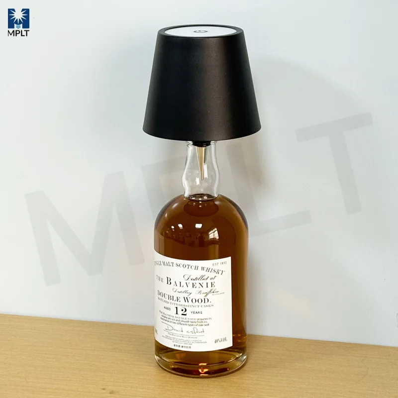 مصباح زجاجة النبيذ اللاسلكي من النوع C شحن التحكم باللمس زجاجة النبيذ ضوء يعتم LED الجدول مصباح بار مقهى جو ضوء الليل