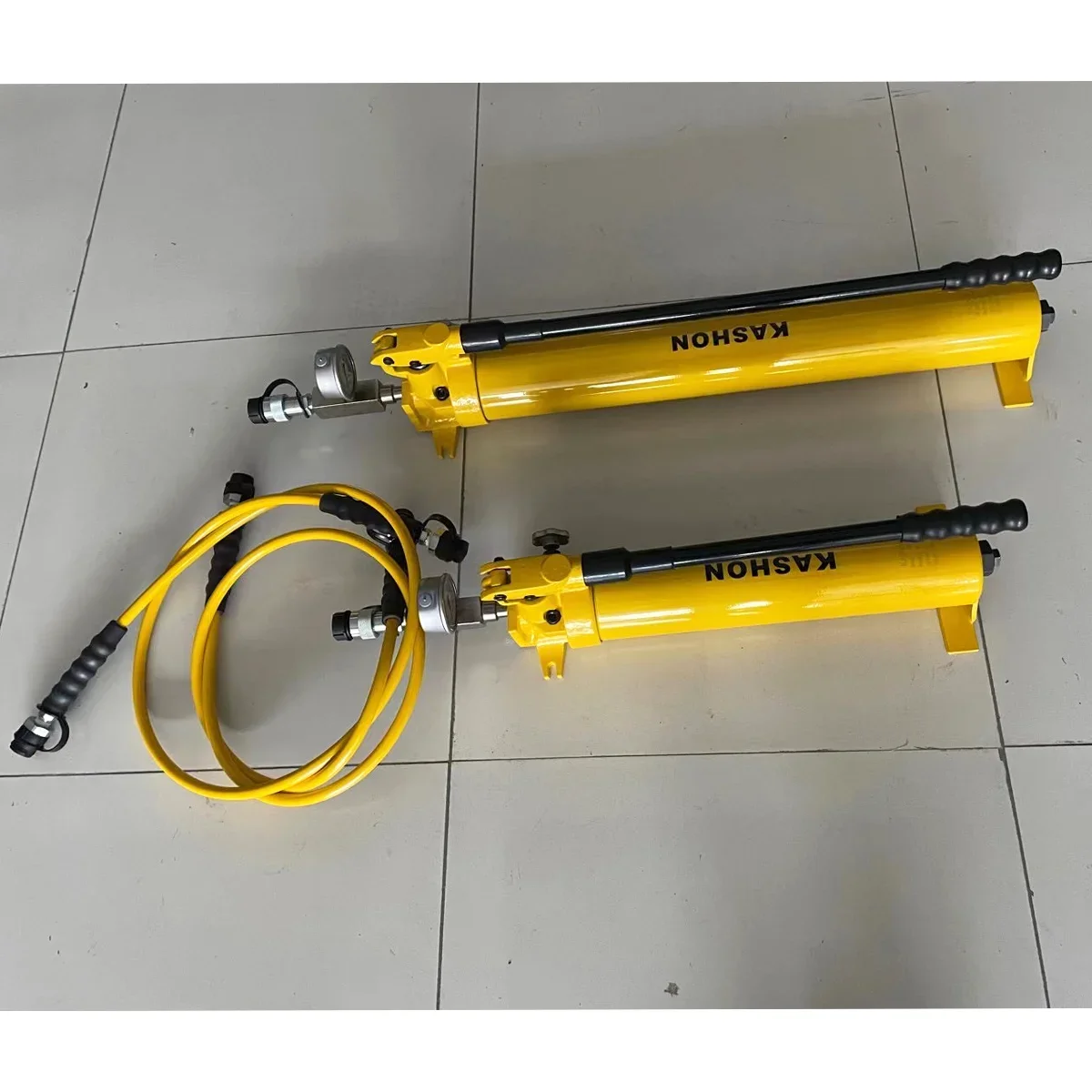 

Полный набор P-80, масло 2200 мл, двухскоростной гидравлический ручной насос одностороннего действия, ручной насос