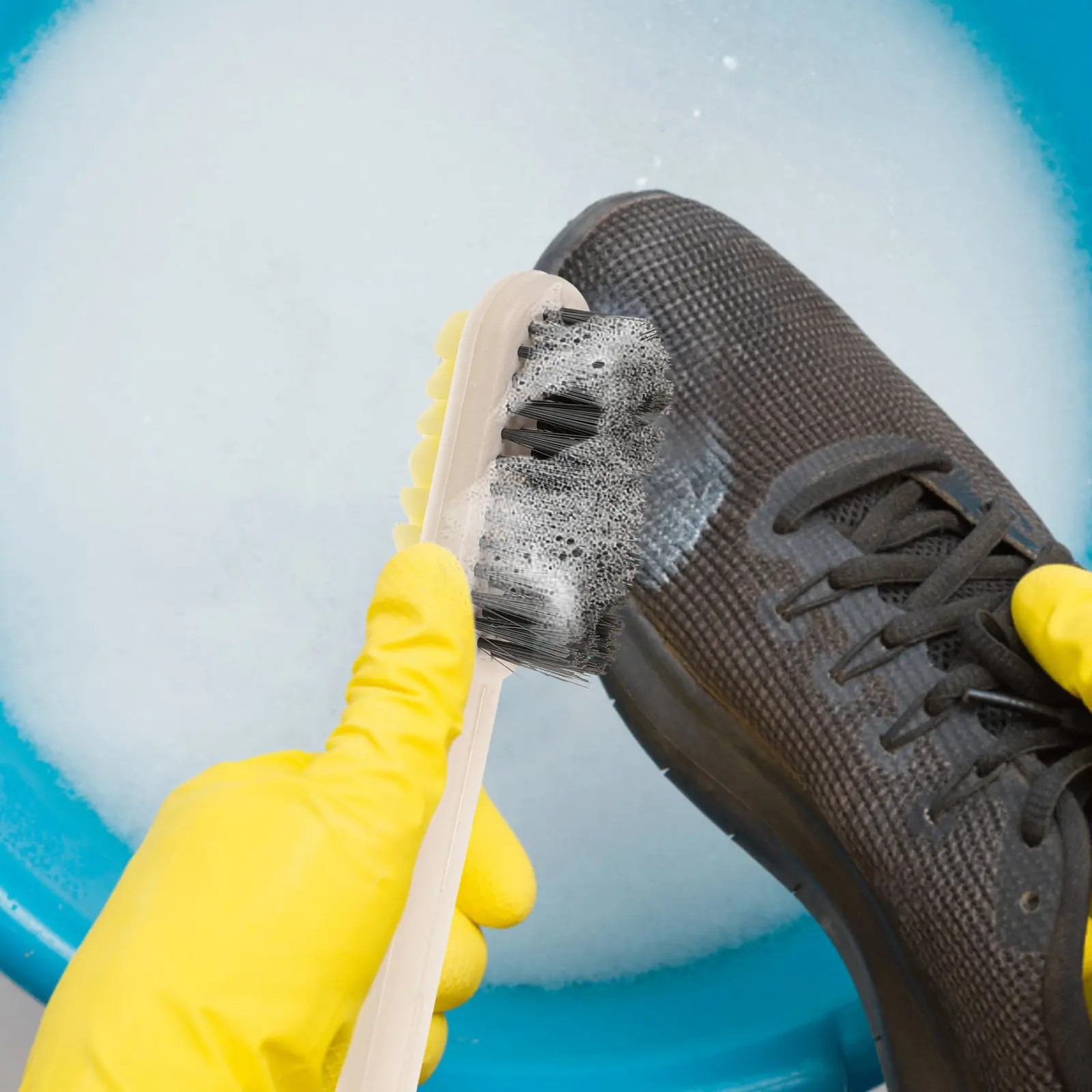 

Щетка для обуви с длинной ручкой и двумя сторонами из мягкой резины, эффективная щетка для полировки и чистки обуви, для домашней уборки и стирки