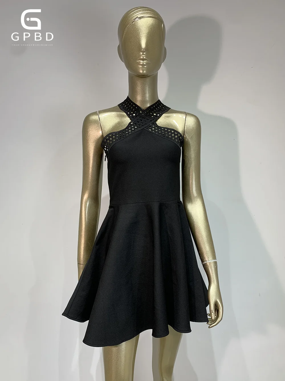 

2025 Summer New Hole Cross Splicing Short Style Big Swing Dress Women's Solid Color Elegant Party Club Festival Dresses