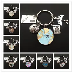 New World Map Keychain Travel Adventure Adventure Glass Dome Convex Ornaments Pendant Keychain Gifts for Men and Women