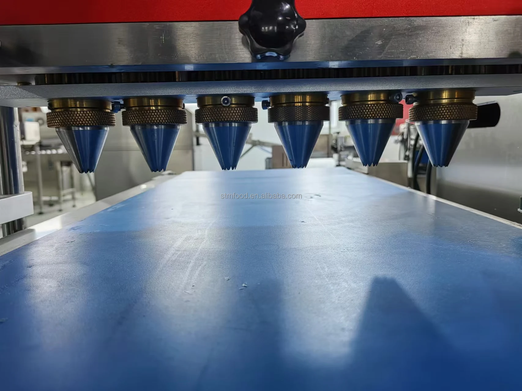 자동 전기 케이크 기계 크림 충전 신제품