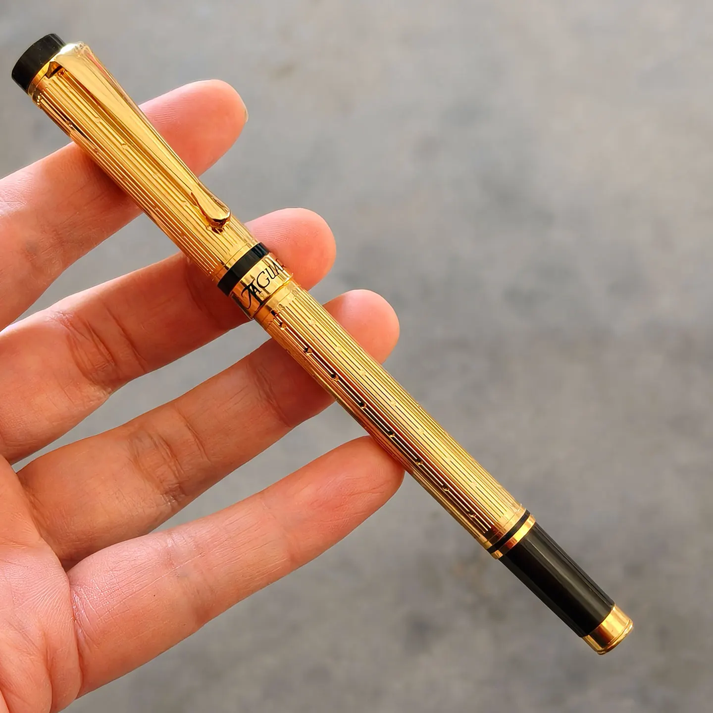 

Rare 1990s Stock Fountain Pens Writing Office Collection Stationery Clearance For Sale.