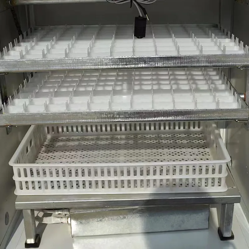 Custom 5280 Eggs Great-Farm Automatic Hatching Machine PC Material 5280 Egg Incubators For Duck Goose Chicken Hatchery For Ostri
