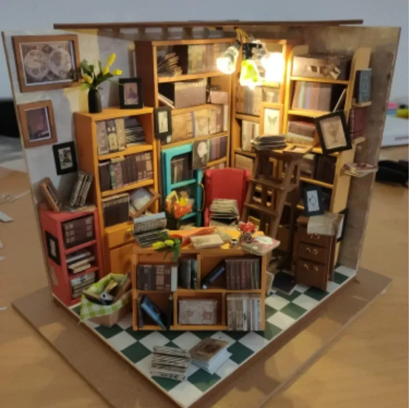 Livraria LED para crianças, Dollhouse Miniatura De Madeira, Kit De Móveis, DIY Home Puzzle Brinquedos