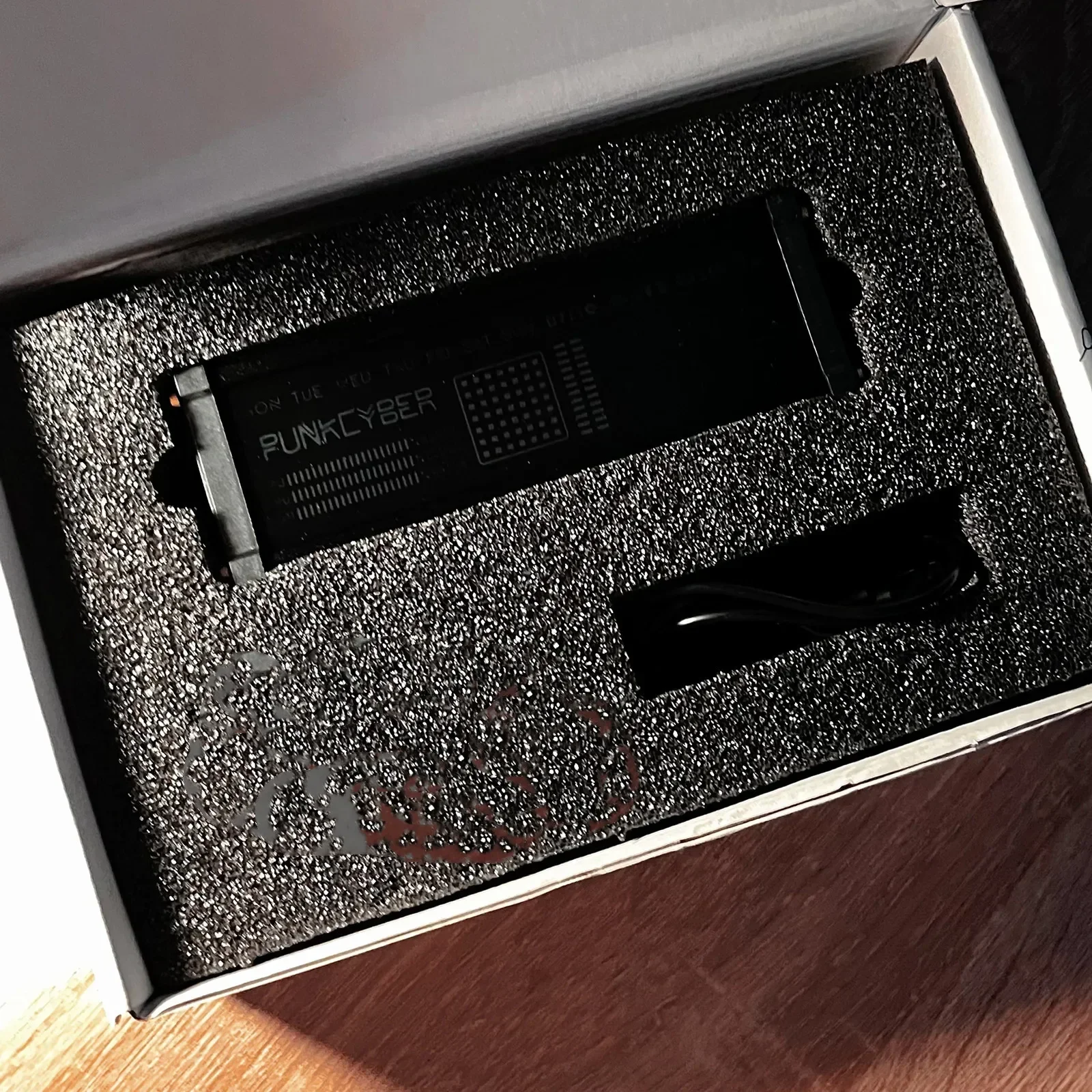 WFD ريترو الإلكترونية أنبوب ساعة الزائفة الفلورسنت مصفوفة Cyberpunk الطيف وظيفة سطح المكتب الزينة #6