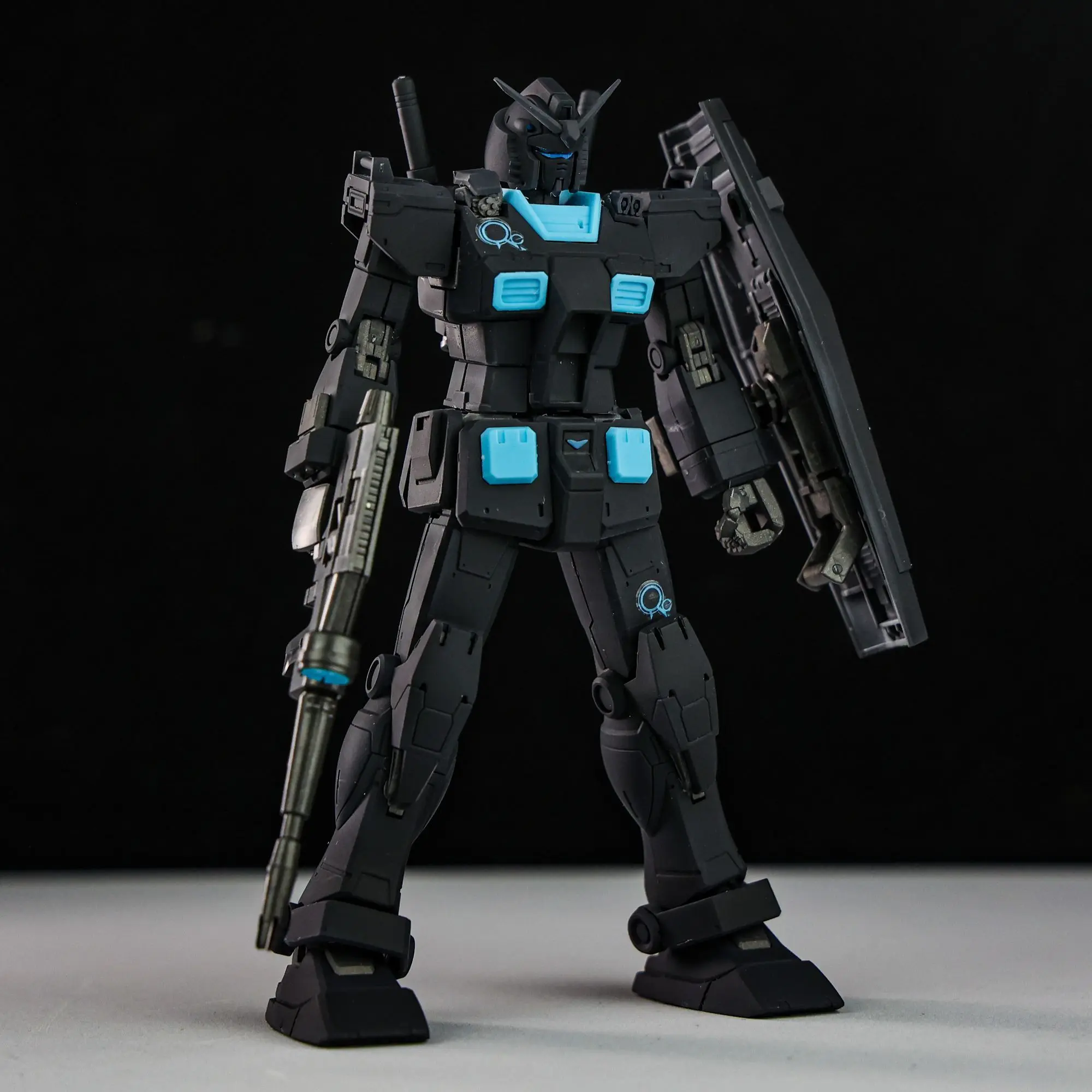 XINGDONG نموذج RX-78-2 النيون الأزرق عمل الشكل 1/144 مقياس الجمعية روبوت أطقم منمذجة لعبة بلاستيكية تحصيل هدية