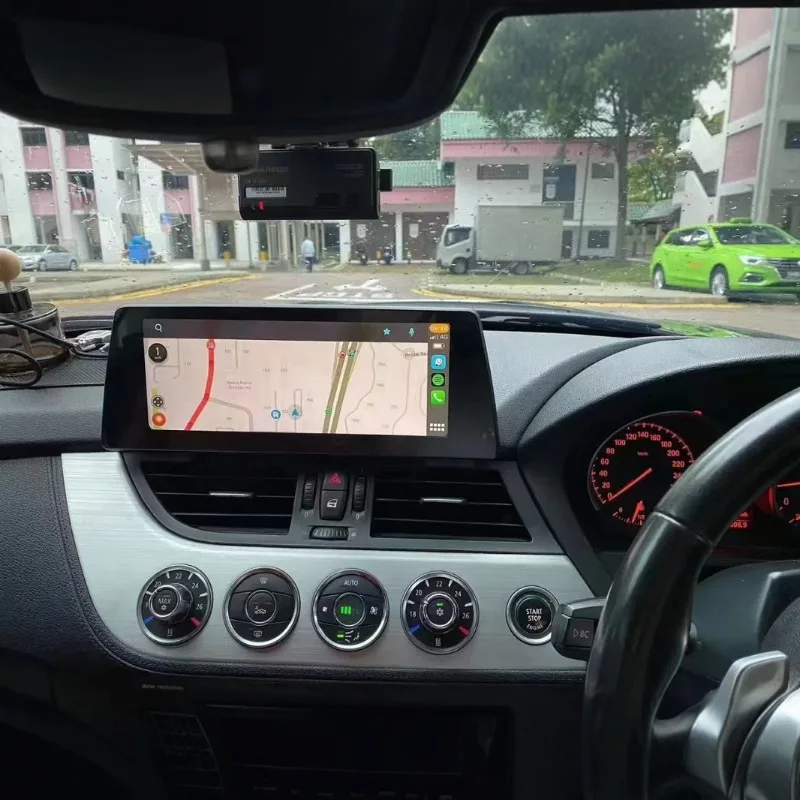 It is suitable for Z4 central control car machine large screen navigation screen 12.3 inches
