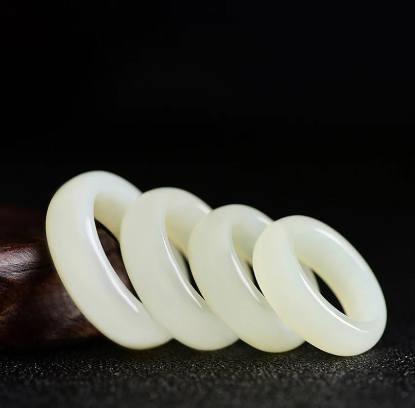 

Fine Jewelry Natural Hetian Nephrite Jade Hotan Jade Ring for Men and Women