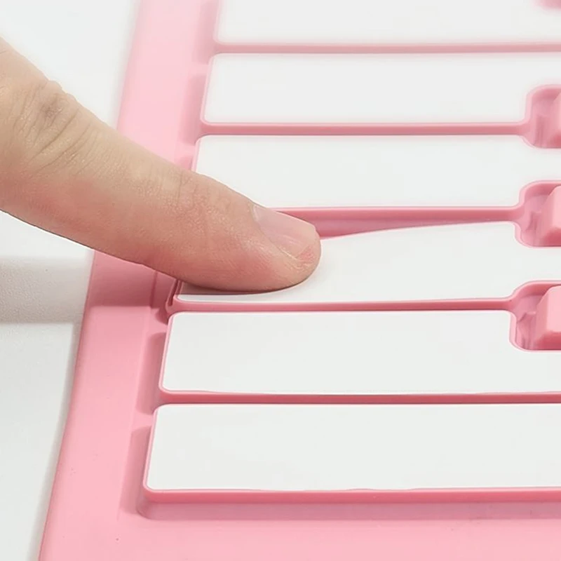 Waterproof Hand Roll Piano 88 Keys Foldable Silicone Piano Professional Portable Digital Pianos Electronic Pianos for Beginners
