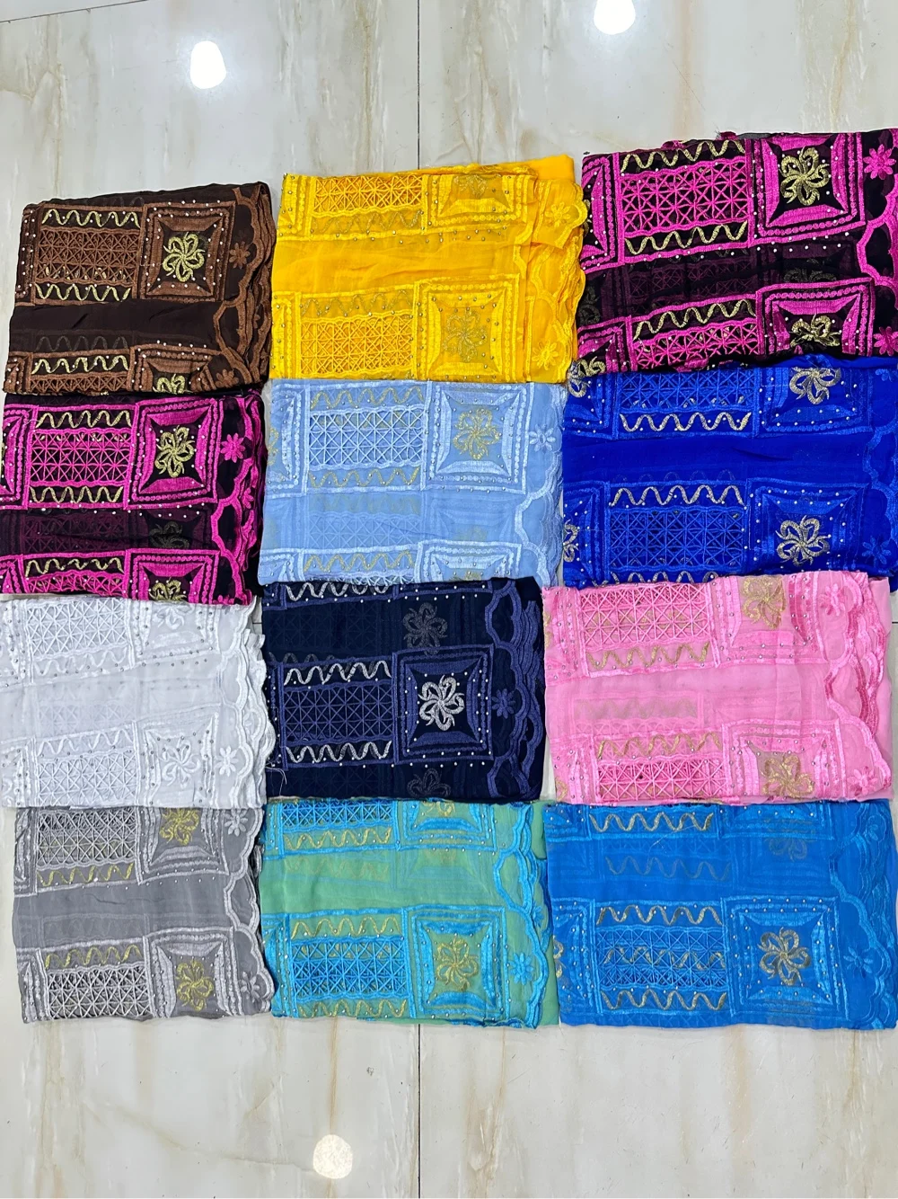 2023 High Quality Hot Sales African Muslim Scarf 100% Chiffon Scarf African Women Hijab Scarf Dubai Scarf on Wholesale price