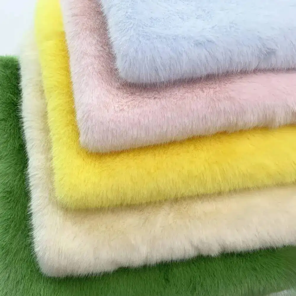

Soft And Smooth Solid Color High-density 100% Polyester Faux Mink Fur Fabric 50x50cm DIY Doll Clothing Handmade Plush Fabric