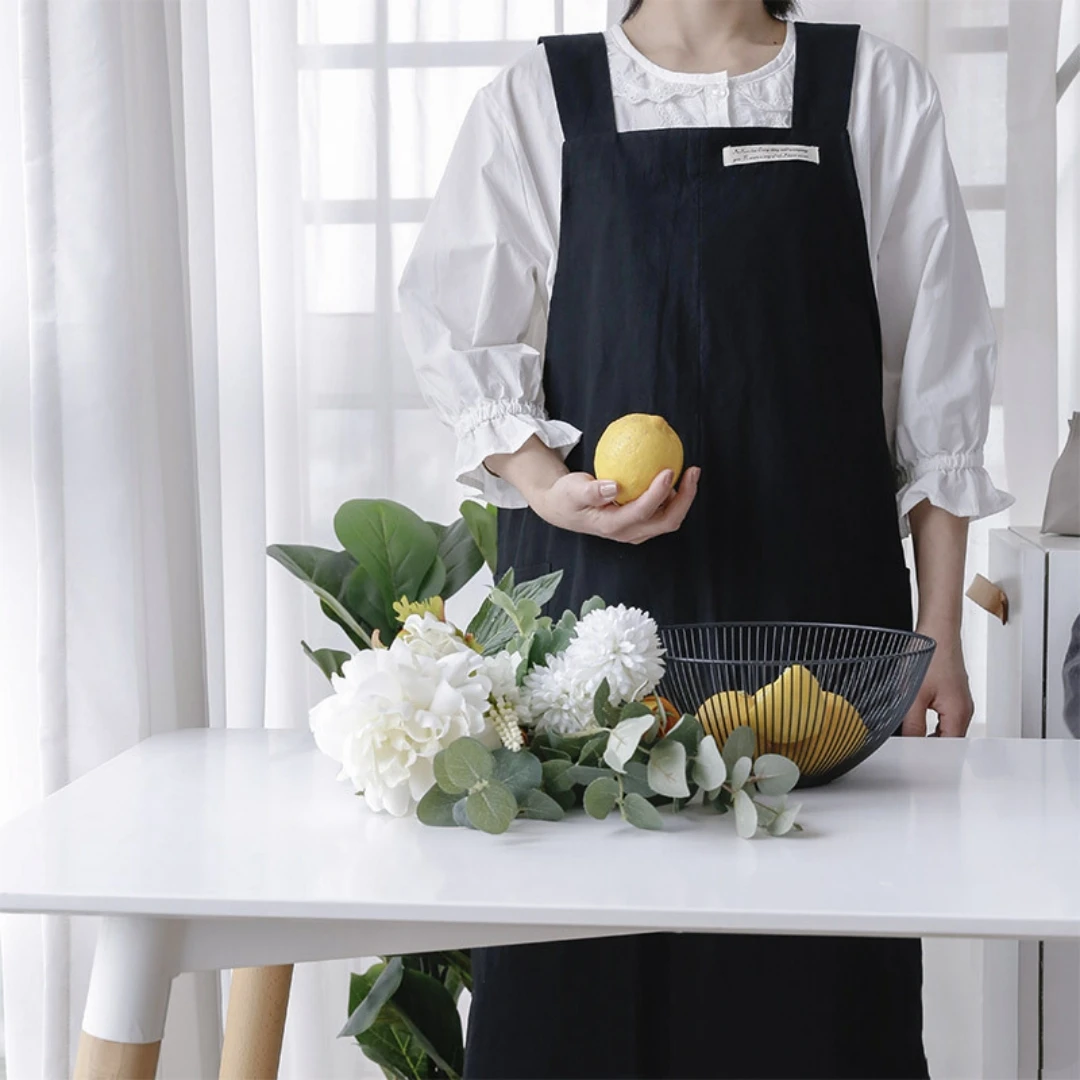 مريلة مطبخ متقاطعة من القطن والكتان مقاومة للبقع مع جيب عادي للنساء بينافور للطبخ وتنظيف البستنة والخبز #4