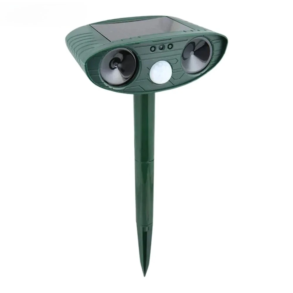 1pc Ultrasound Animal Repeller Zonne-energie Katten en honden Repeller Oplaadbare Tuin FarmYard Waterdichte Creature Deterrent