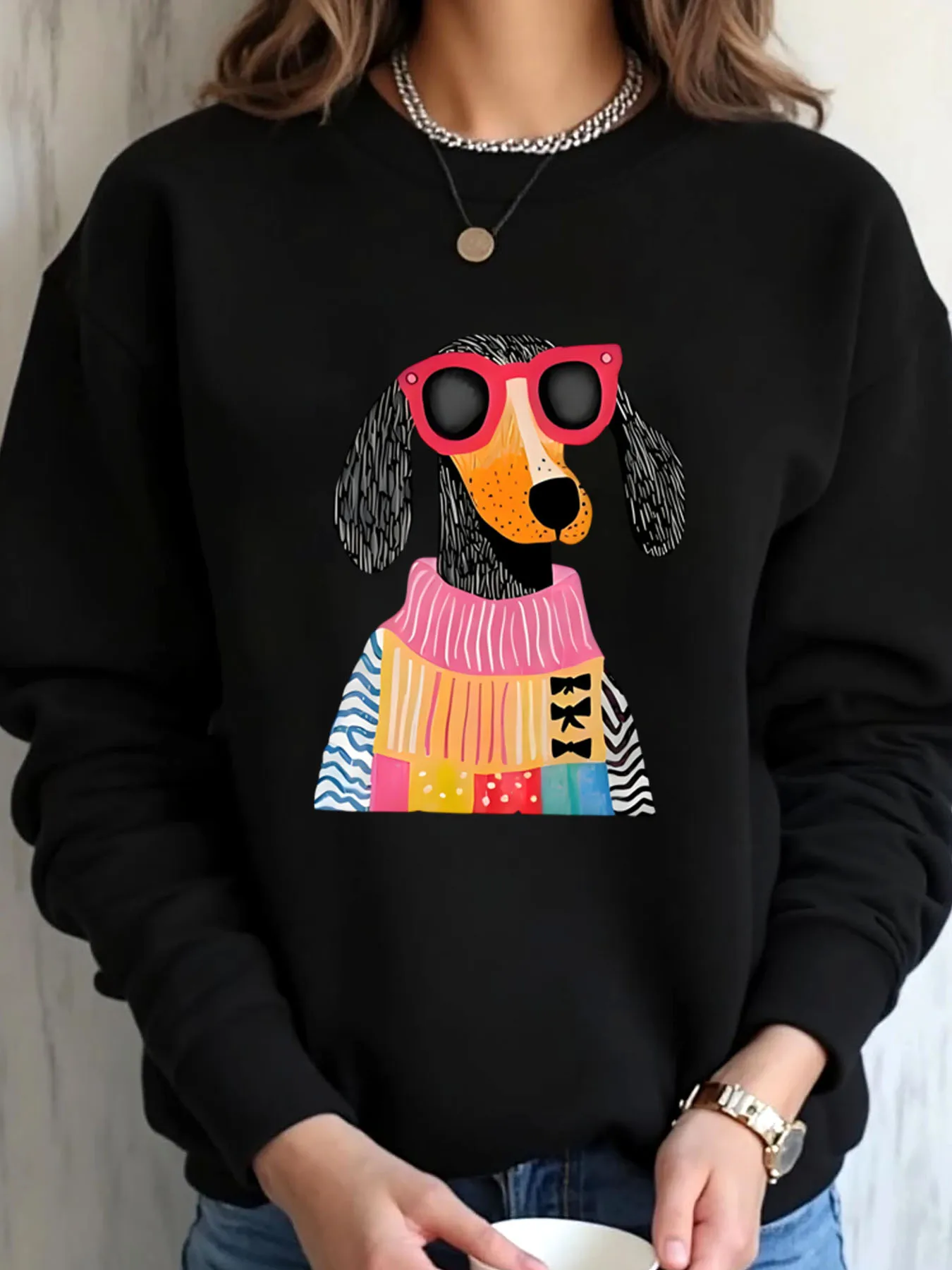 

Женская толстовка большого размера с рождественской собакой таксы и солнцезащитными очками и красочным свитером с принтом, уличная одежда