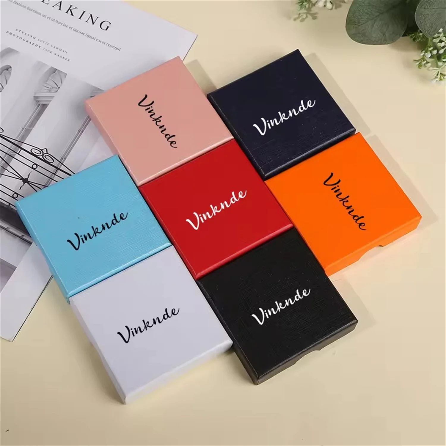 Custom Logo Jewelry Boxes Perfect Storage for Jewels Exquisite Rings Necklace Bracelet Bangle Earrings Case Premium Kraft Paper