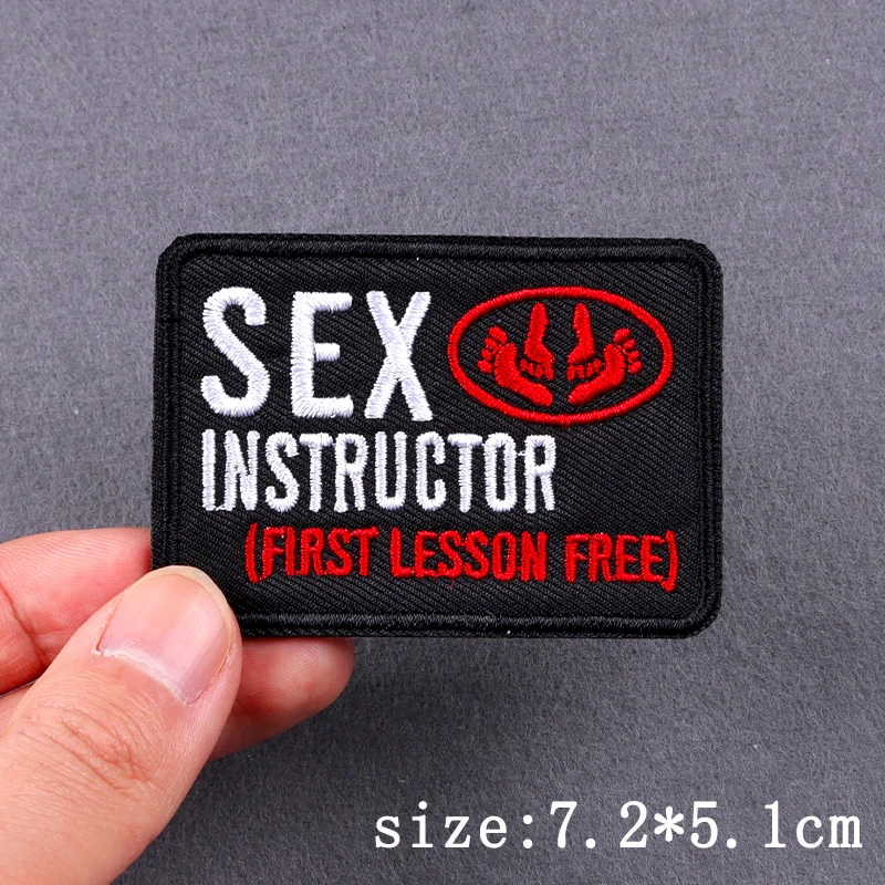 Sexy Punk Patch Iron On Embroidery Patches For Clothing Thermoadhesive Patches For Clothes Hip Hop Skull Embroidery Patch Badges