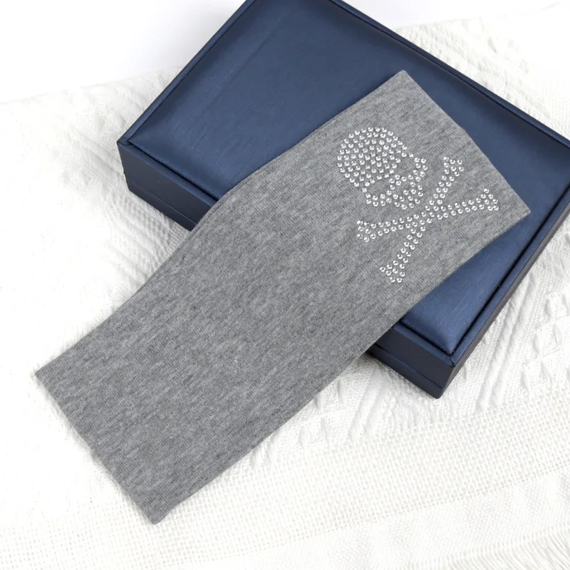 Damen Mode Schlichte Stirnbänder Totenkopf-Design Strass Elastisches Schwarzes Y2K Stirnband für Mädchen Lässige Haarbänder Accessoires – Detail 5