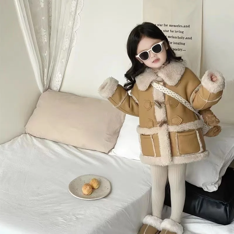 Children's Wool In One Coat Winter New Boys and Girls Baby Fur Coat Thickened Warm Medium Long