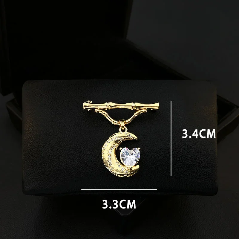 Luxury Moon Spaceman Heart Brooch Women's Astronaut Pendant Pin for Bridal Wedding Party Stylish Suit Ornament Gift Jewelry 5765