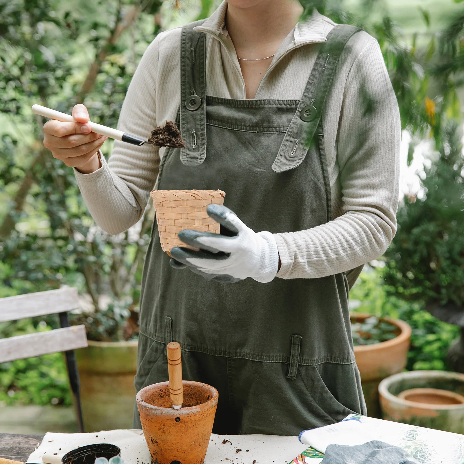 

Woven Storage Basket 10pcs Handmade Fruit Basket Multiuse Home Decor Container Portable Bonsai Succulent Candy Basket Organizer