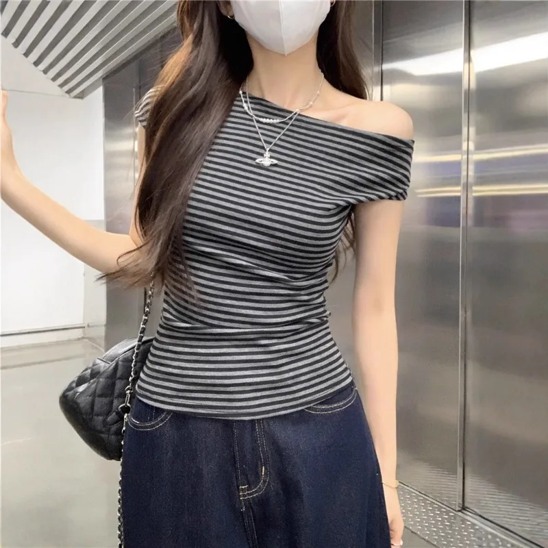 New Young Girls Summer Off-Shoulder Striped T-Shirt Slim-Fit Tops Women Ladies Casual Sports Tee Lady Woman Outerwear Base Layer