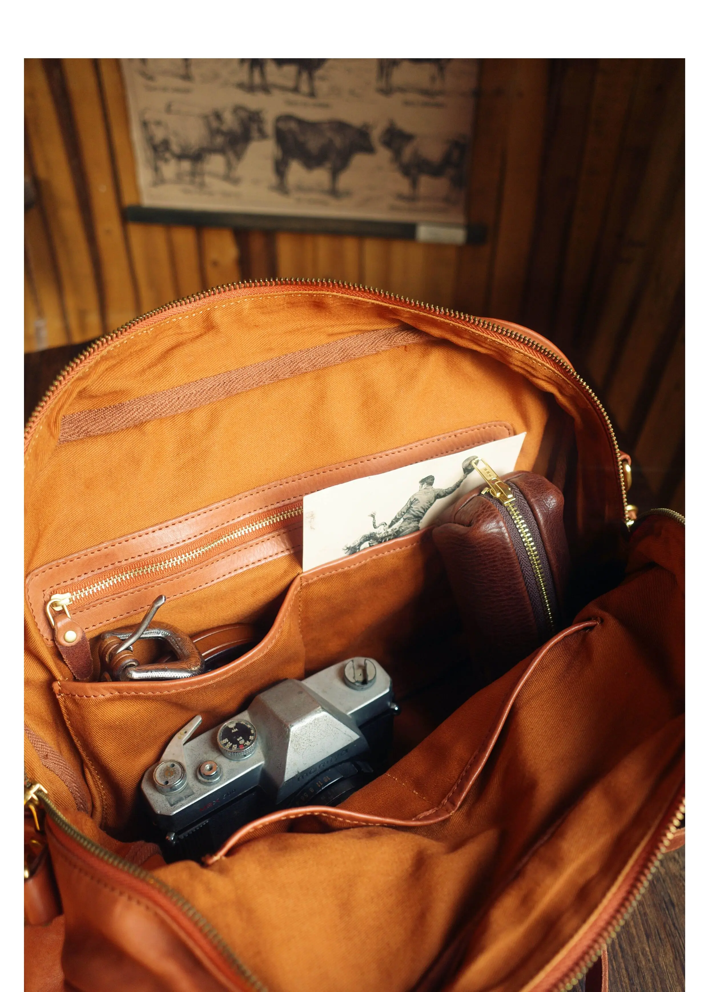PNDME Business schlichte, pflanzlich gegerbte Rindsleder-Damen-Aktentasche, lässige Reise-Luxus-Handtasche aus echtem Leder für Laptops. – Detail 21