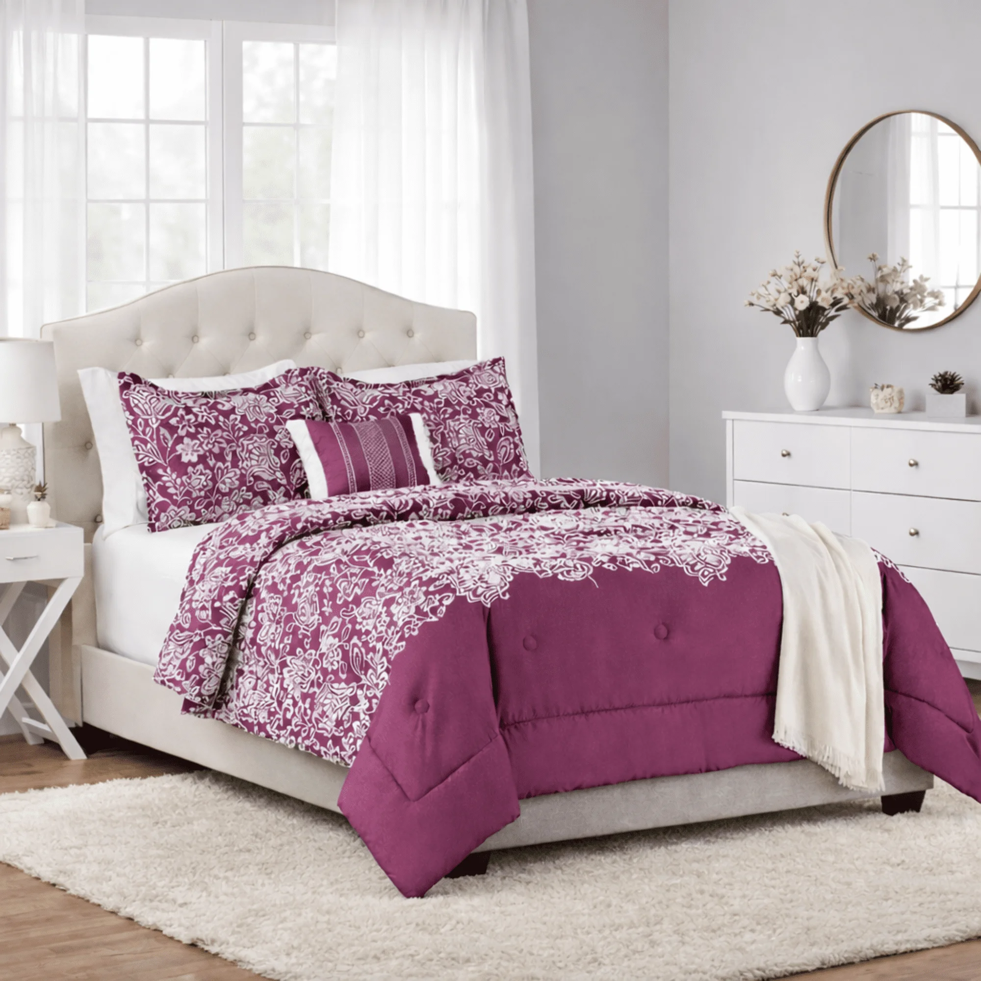 Decorative Throw Pillow - Set Sprei Bordir Flocking Ungu 5-Piece