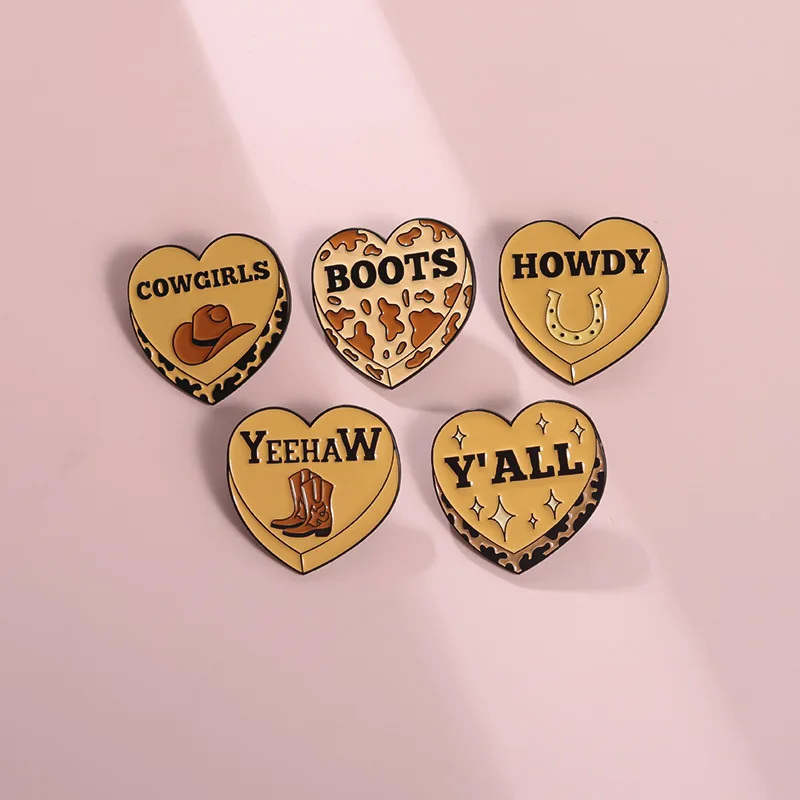 Personality Cowboy Metal Brooch Pink Cowboy Girl Boot Hat Horseshoe Desert Horn Heart Lion Duck Adventure Badge Pin Jewelry Gift