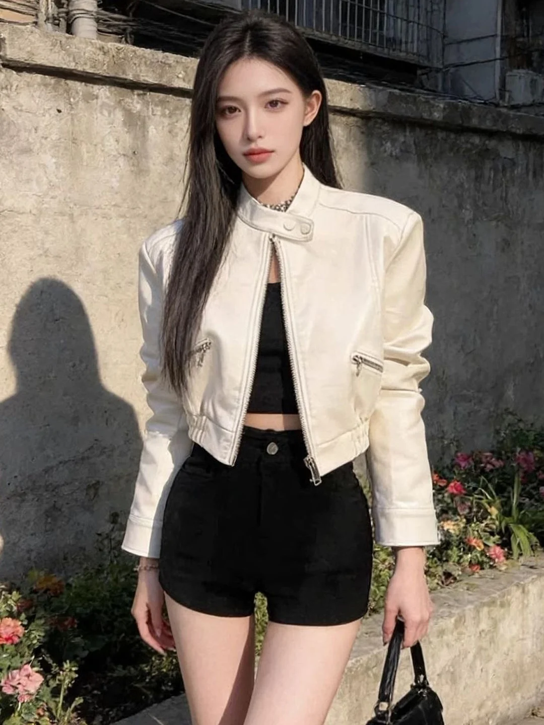 Fashionable Short Leather Jacket Women's Slim Fit Stylish Motorcycle Streetwear Autumn 2026 Trendy Zipper Pocket Detail PU Le...