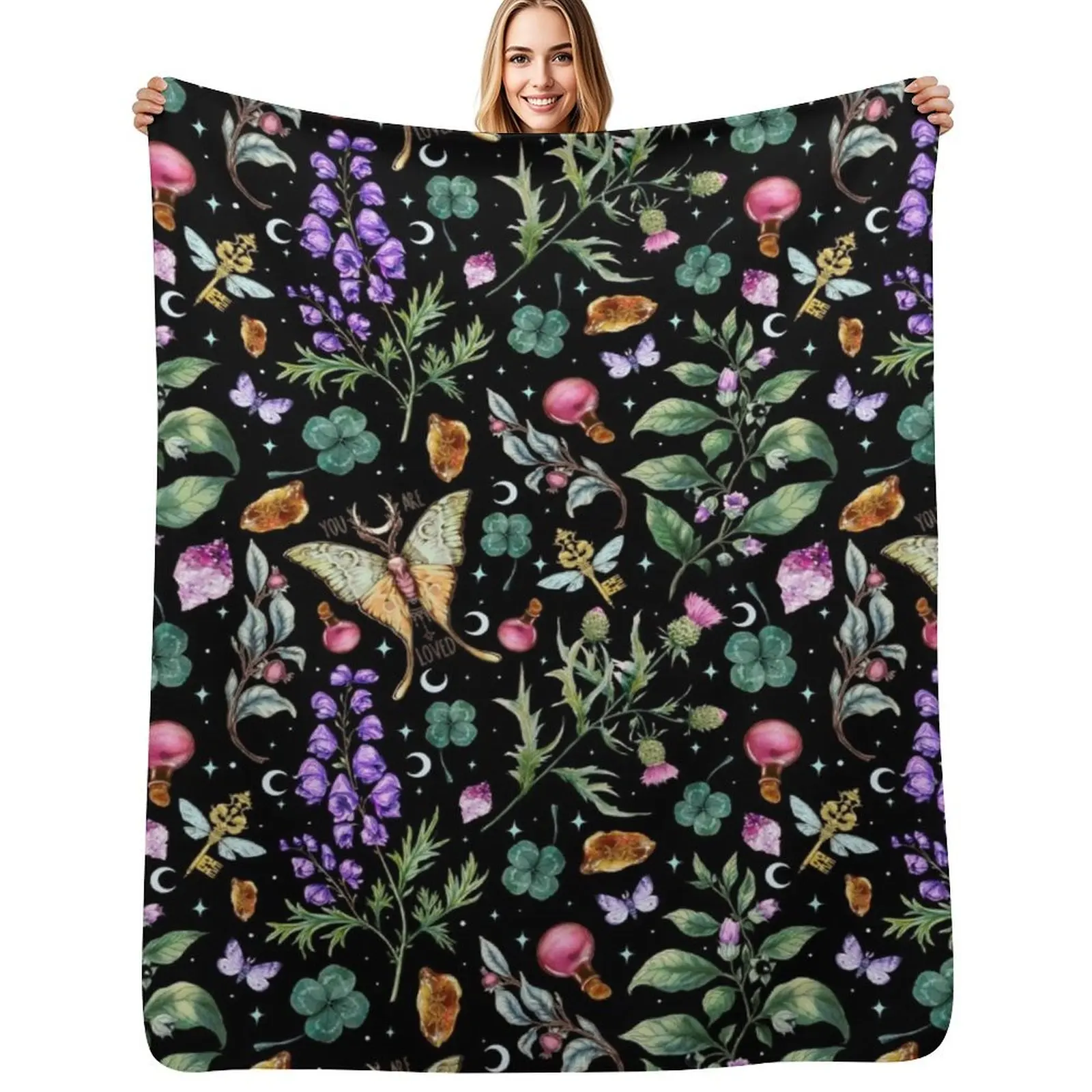 

Witchy magical pattern. Nightshade, Wolfsbane. Throw Blanket Beach Moving Thermal Winter beds Blankets