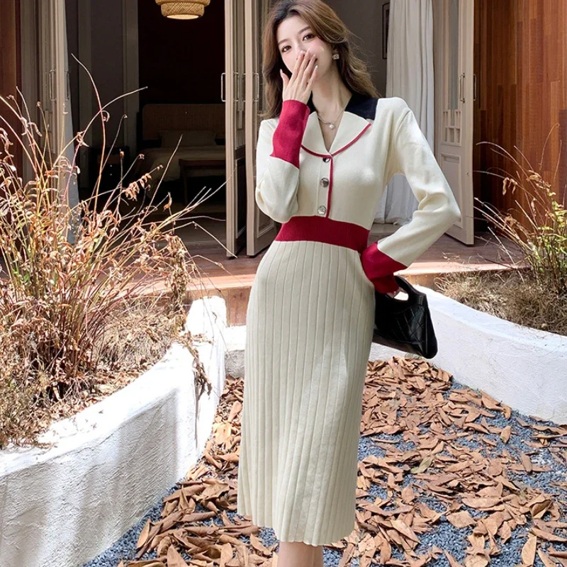 

Autumn Winter New French Style Long Sleeve Apricot Knitted Dress Lady Color Collision Quality Shows Thin Bottoming Dress Women