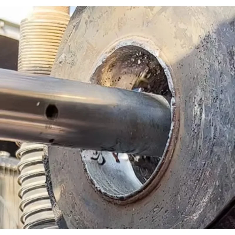 Macchina per alesatura e saldatura portatile per riparazione di fori compatti da 55-160 mm per riparazione di escavatori Riparazione di fori perni per escavatori sul posto