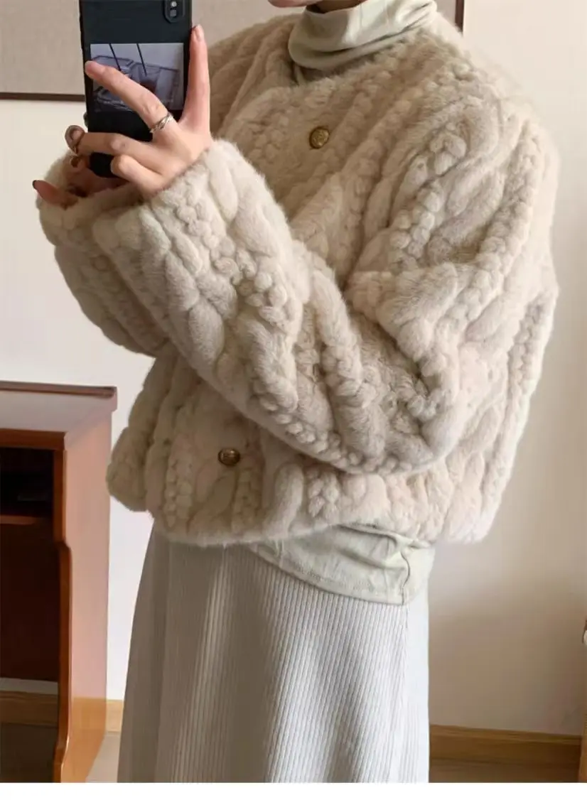 Soft and Warm Short Loose Mink Velvet Women's Coat, Round Neck Double-Breasted, Padded