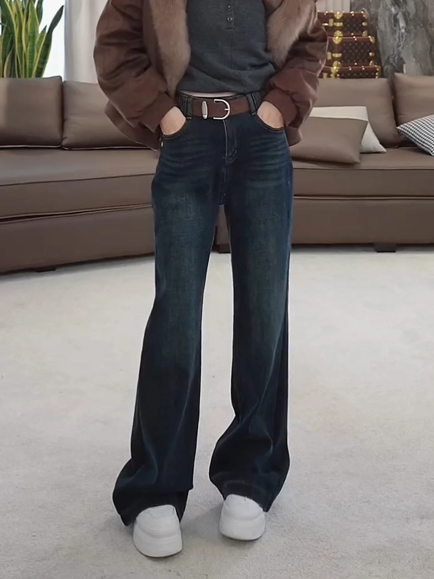 

Шикарные джинсы с высокой талией и широкими штанинами, с мультяшным ремнем, осенне-зимние, новые, стильные, модные, из хлопка, женские джинсы