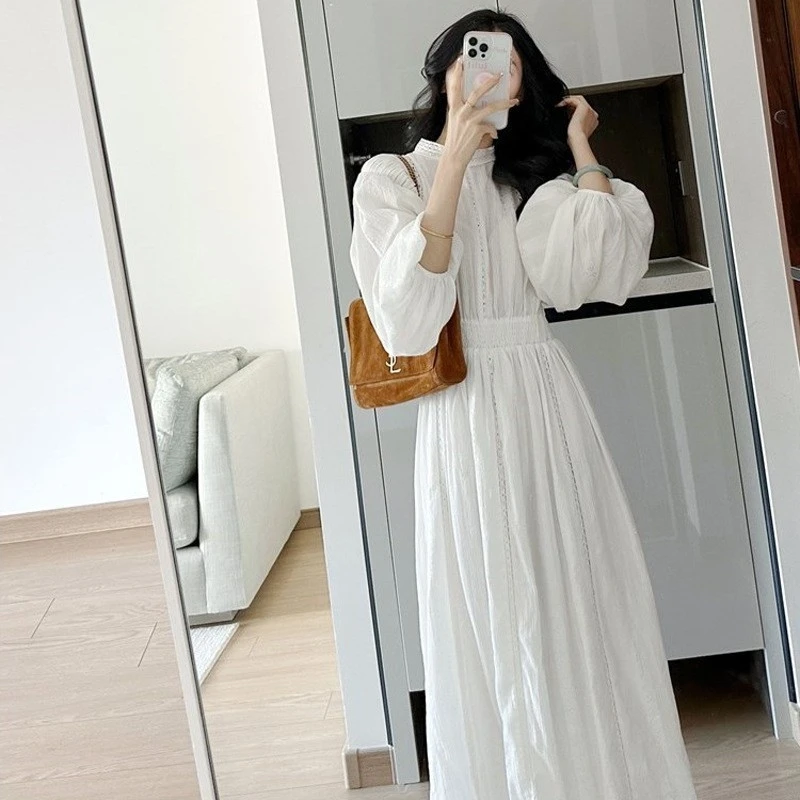 韓国シックな春フレンチ Simplici レーススタンドカラーパッチワークカットアウトレースかぎ針編みプリーツウエストタイトドレス女性