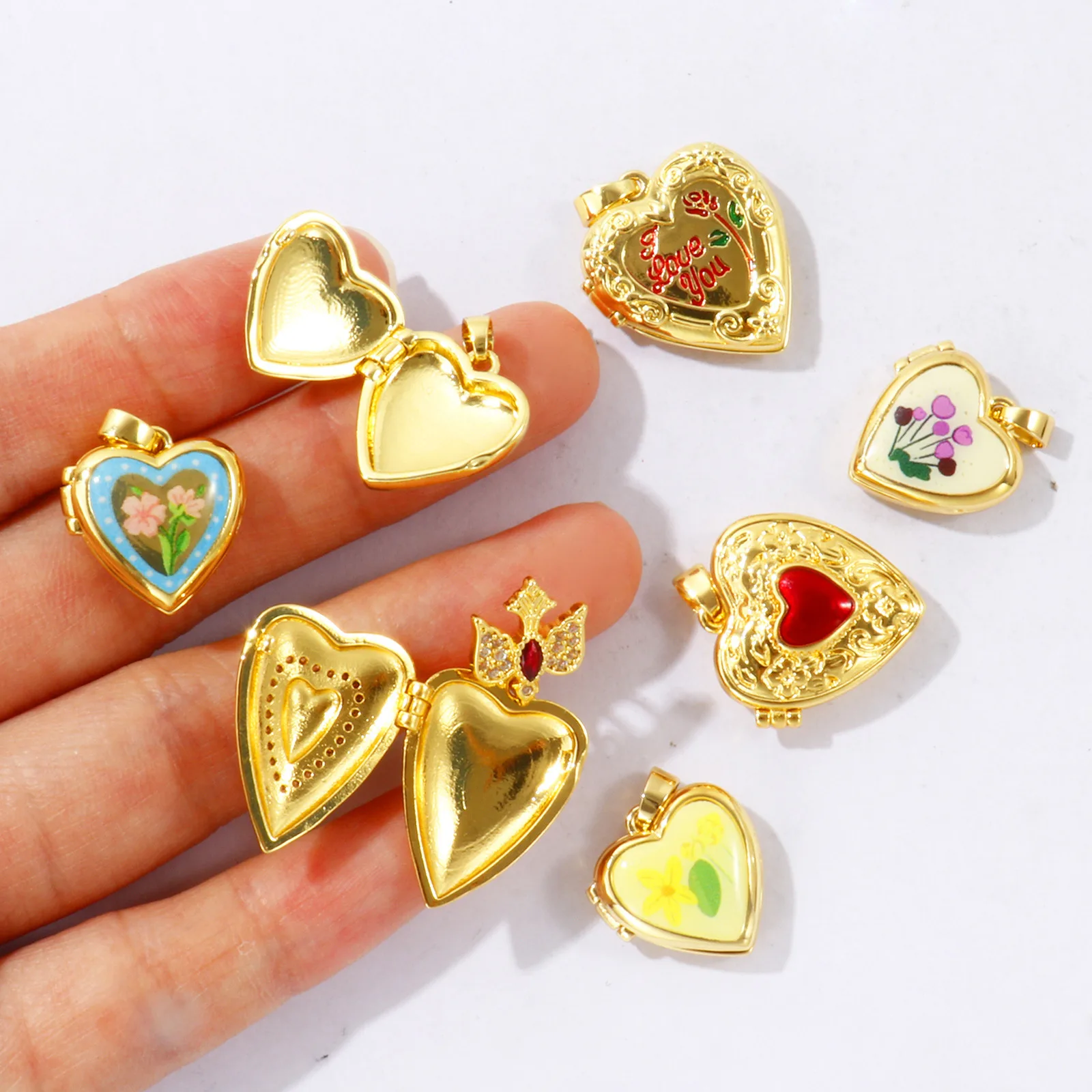 1 Stück Messing Valentinstag Bild-Foto-Medaillon-Anhänger Herz Blume 18K Vergoldet Öffnbar Charms DIY Halskette Großhandel – Detail 6