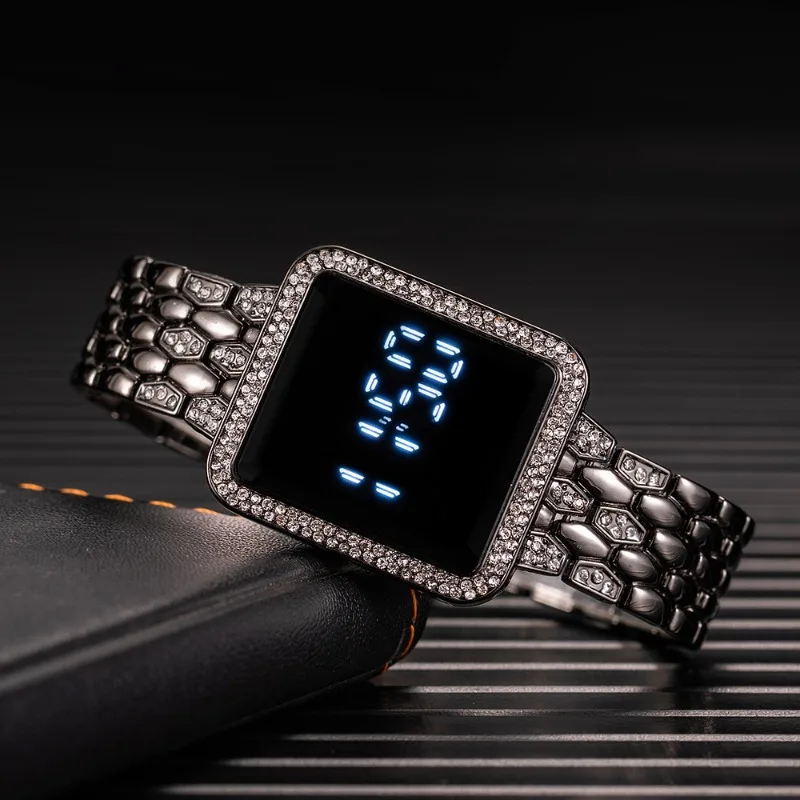Fashion Light Luxury Digital Watch for Woman Simple Style Square LED Screen Electronic Wristwatch Casual Female Led Clock Reloj