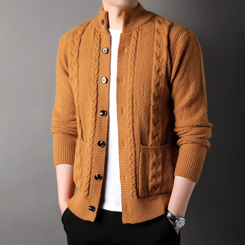 

2024 Men's Autumn New Thick Knitted Cardigan Retro Jacquard Loose-Fitting Stand Collar Sweater