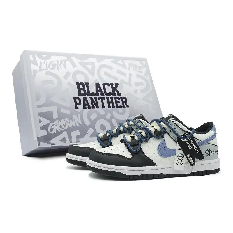

[Custom A man's purple will last his entire life]Nike Dunk Skateboard Shoes Men Low-Top Black White Blue