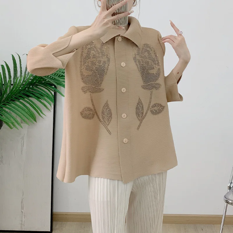 Pleats Pleated Blouse 2024 Autumn New Hot Drill Fashion Row Button Jacket Temperament Thin Versatile Tops Female Loose Fitting