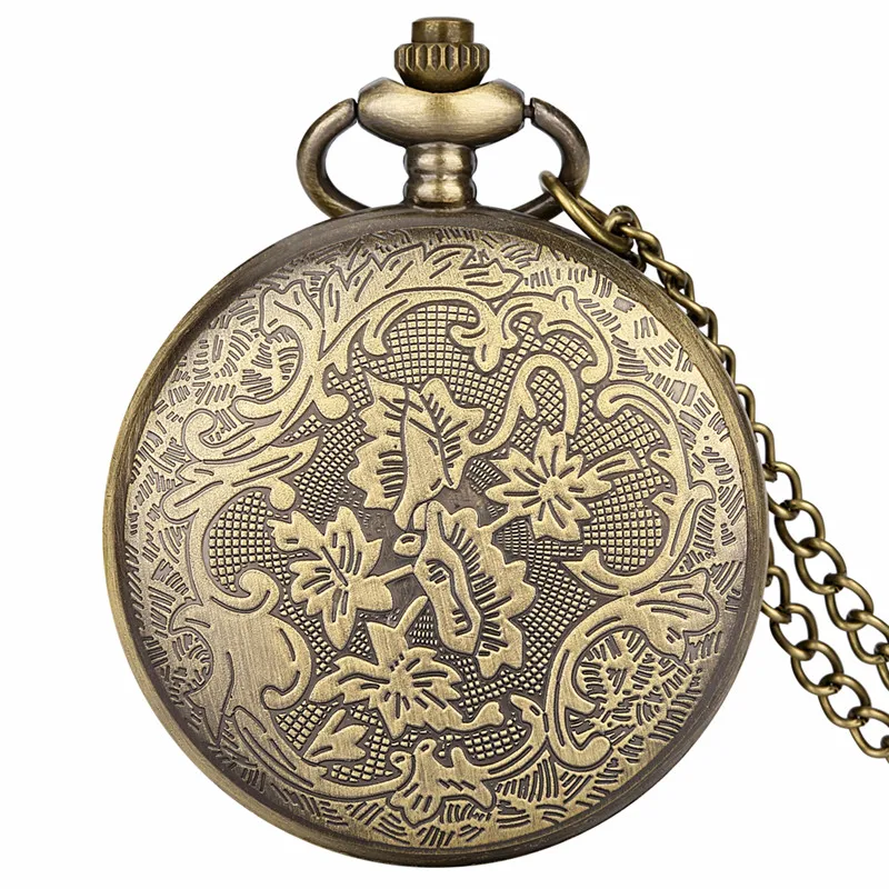 Vintage Style Pocket Watch with Hollow Out Elk Pattern Half Hunter Quartz Movement Clock Necklace Chain Gift Reloj de bolsillo