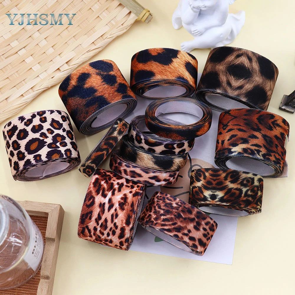 Leopard print Velvet Ribbon 5 Yards Leopard Ribbon Craft Ribbon for Hair Bows Headbands Making and Craft Wrapping