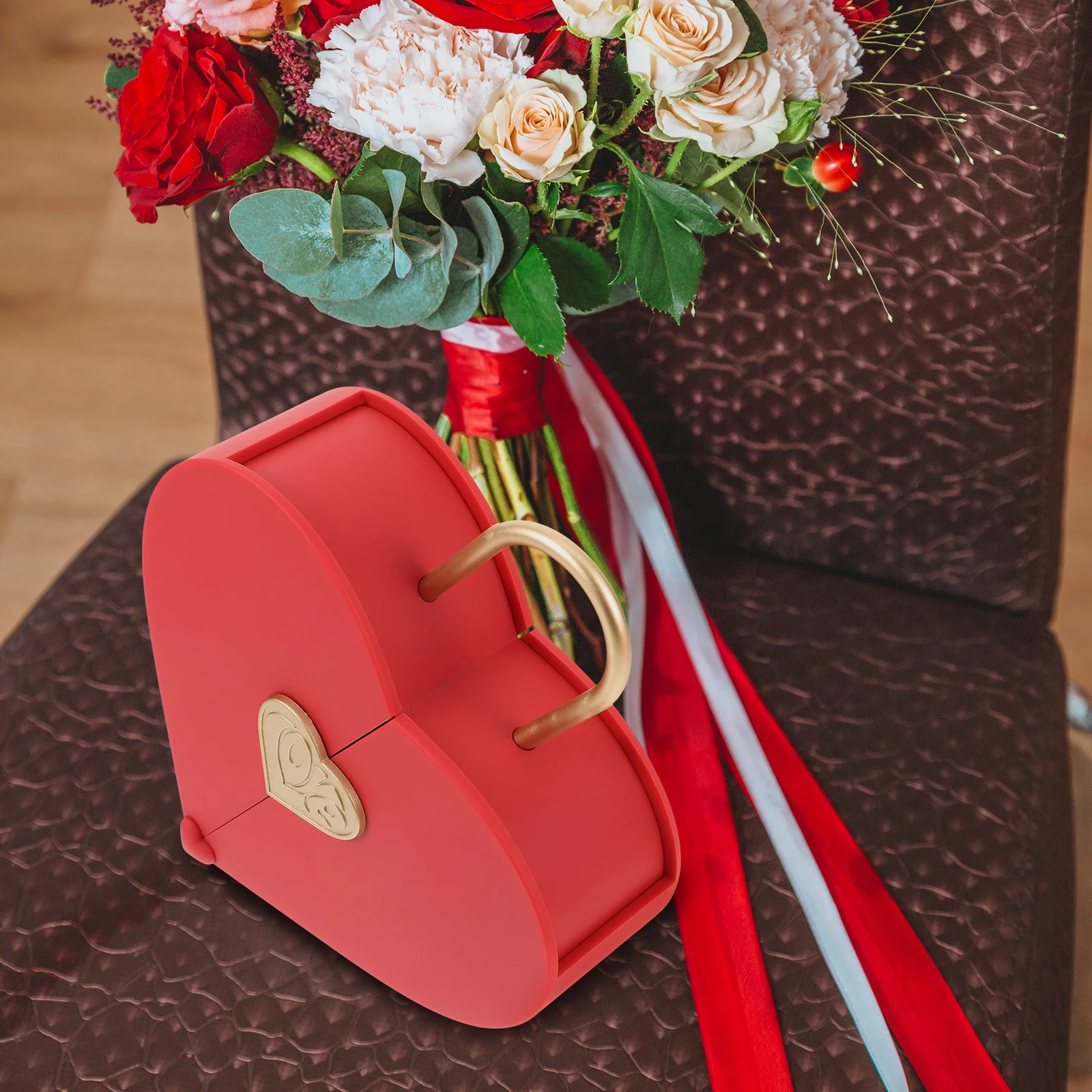 

Heart Shaped Gift Box Jewelry Storage Case for Rings Necklaces Bracelets Wedding Engagement Proposal Red Cute Decorative