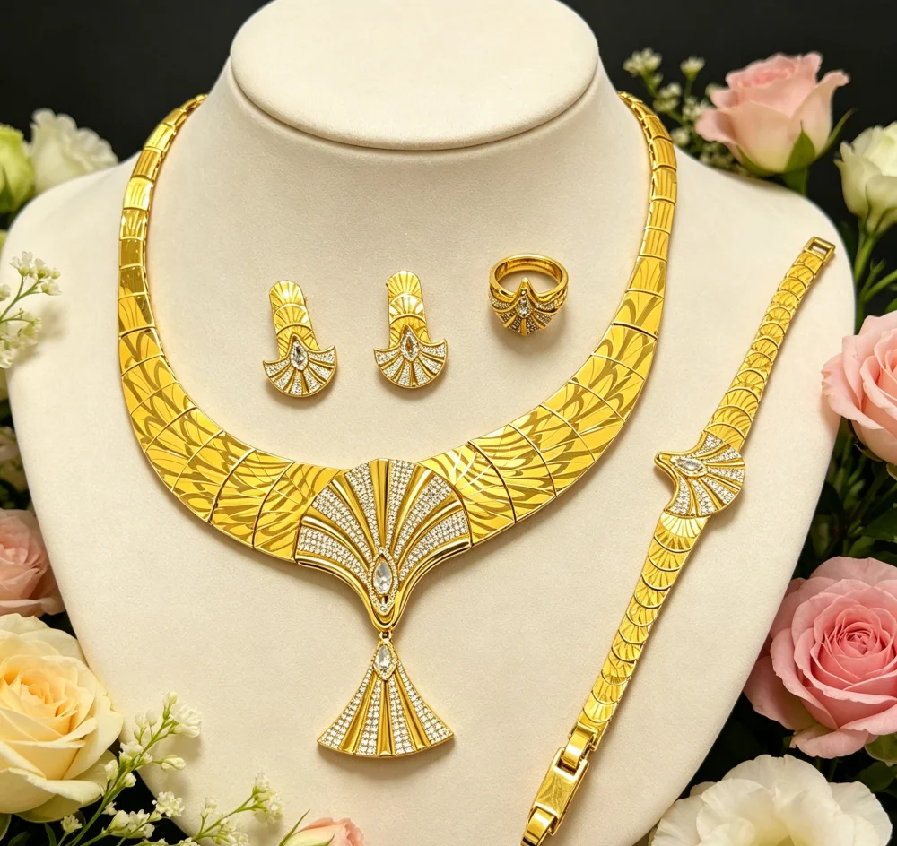 Flora Vintage Exquisite Zircon Jewelry Set French Gold Plated Copper Necklace Earrings Bracelet Ring for Banquet Women