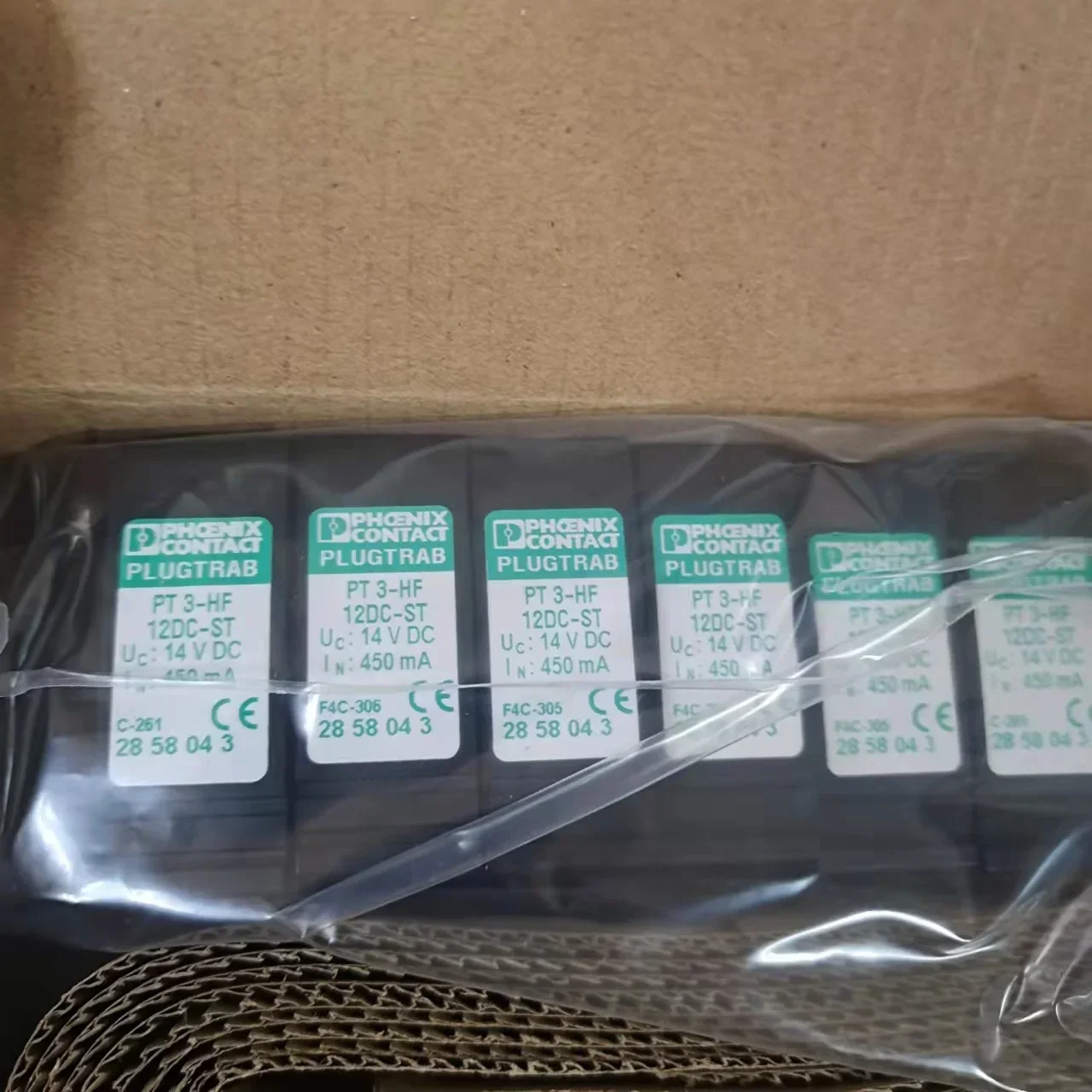 2026.4 Phoenix Lightning Arrester 2838254 Module PT 2X2-12DC-ST Original Genuine Product