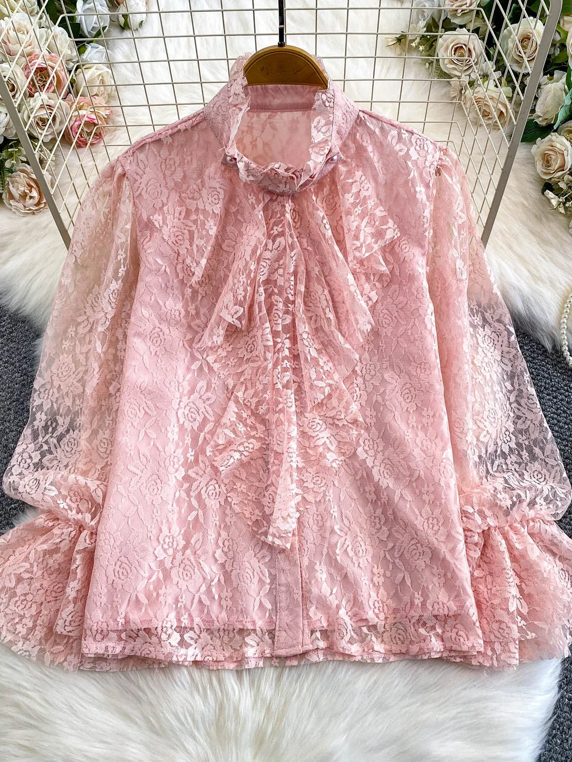 

Gentle Breeze Pink Lace Stand Collar Bell Sve irt Women's Autumn Winter Versatile Youthful Hemline Top French Sle Loos...