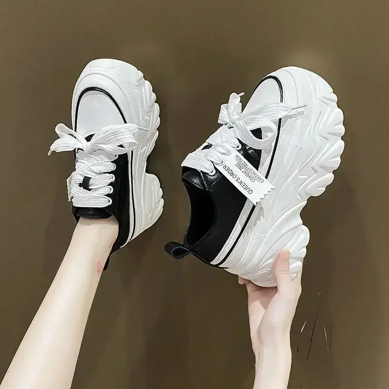 Zapatillas de deporte para mujer, cuñas de plataforma, zapatos de moda de otoño, calzado blanco con cordones para verano, plataforma de fondo grueso