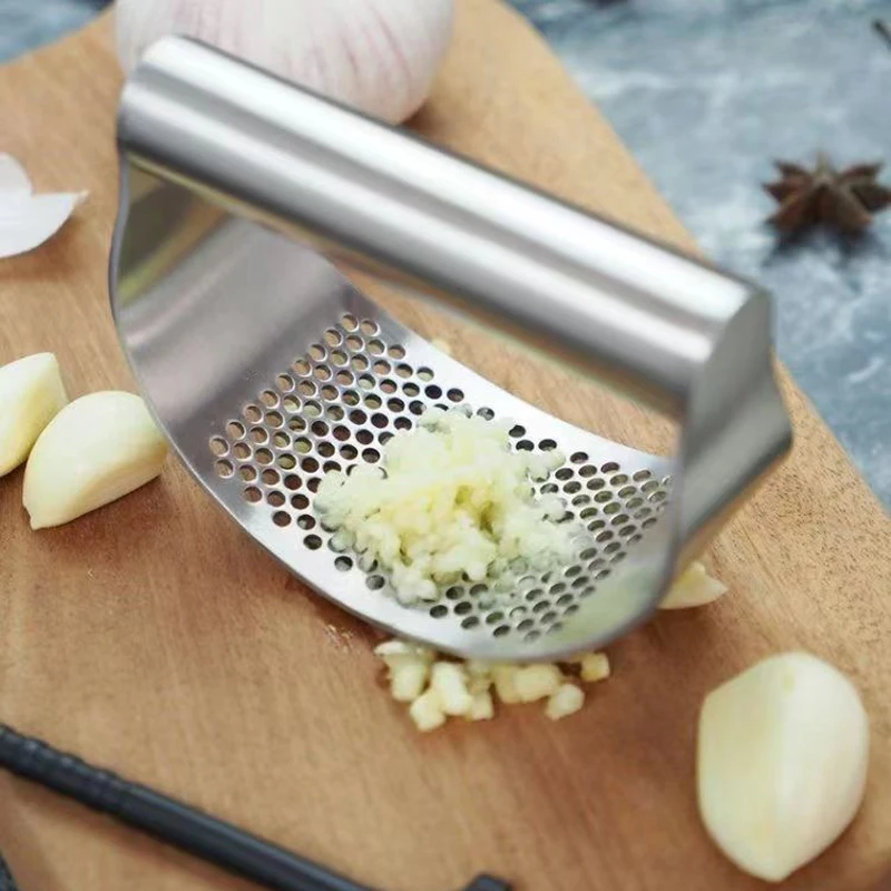 Stainless Steel Garlic Press Circular Household Garlic Pester Manual Pressing Of Kitchen Cutting Tools